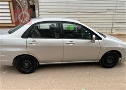 سوزوكي ليانا